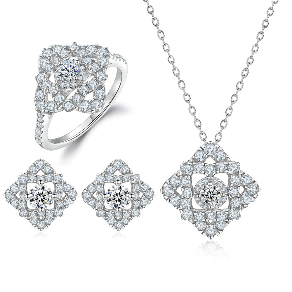 Fashionable and hot selling S925 silver ring square earrings diamond necklace four-leaf clover jewelry three-piece set